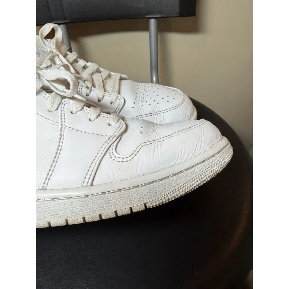 Air Jordan 1 Low Triple White Men’s Size 11 553558-136 2022 Clean No Box
